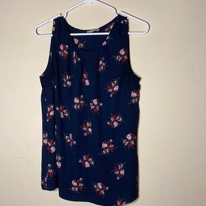 Loft floral sleeveless blouse size medium